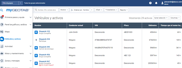 Pantalla de MyGeotab, Vehículos y Activos