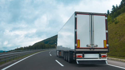 Funcionário com tablet